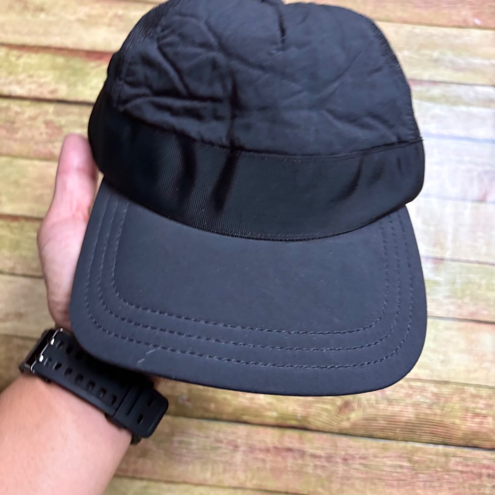 Lululemon Fast and Free Mesh Trucker Hat Black Running Cap Snapback